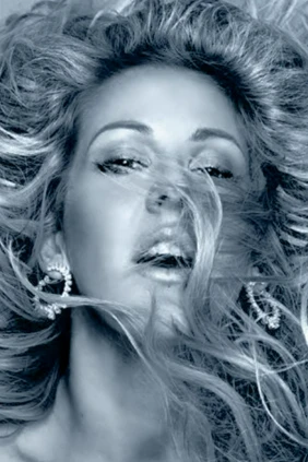 Ellie Goulding. Love Me Like You Do