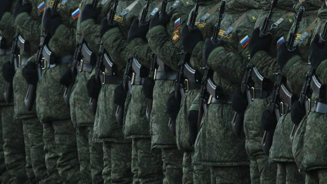 Фильм Упал! Отжался! Звёзды в армии
