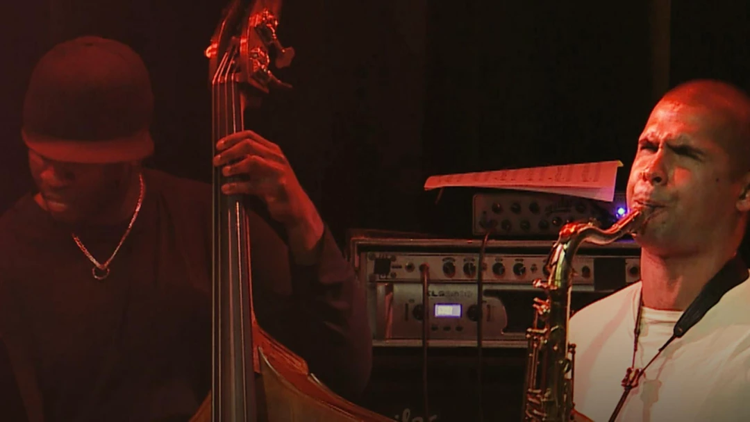 Передача Binker Golding's Band