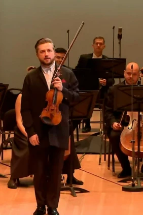 Российский национальный оркестр, дирижёр Михаил Плетнёв, солист Павел Милюков (скрипка)