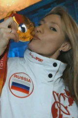 Светлана Журова. Спортсменка и политик