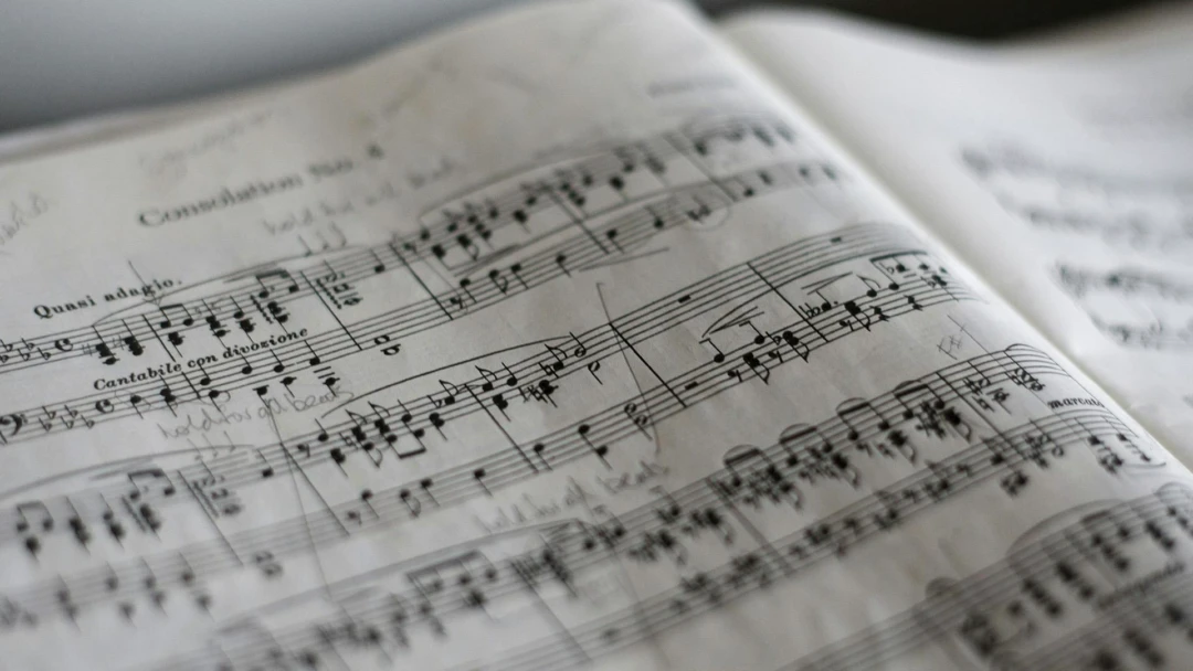 Передача Вечные песни Рима Хасанова