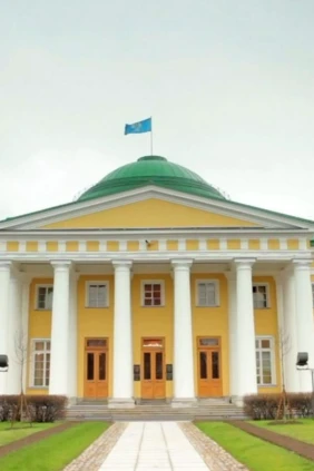 Таврический дворец