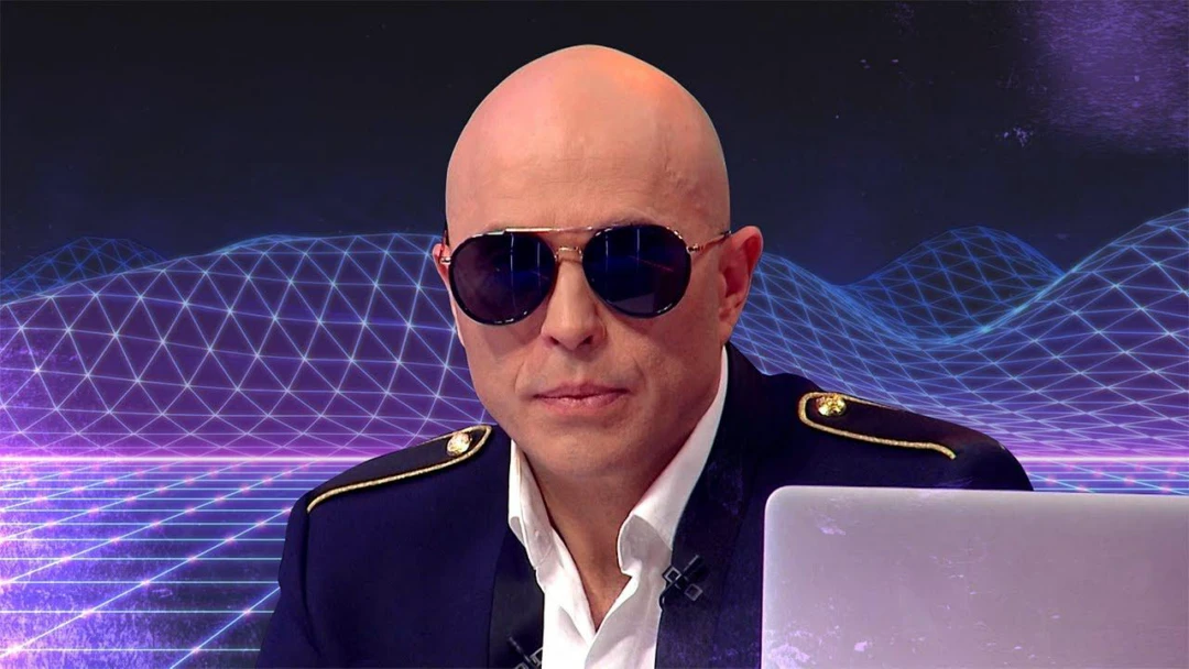 Сериал За гранью реального