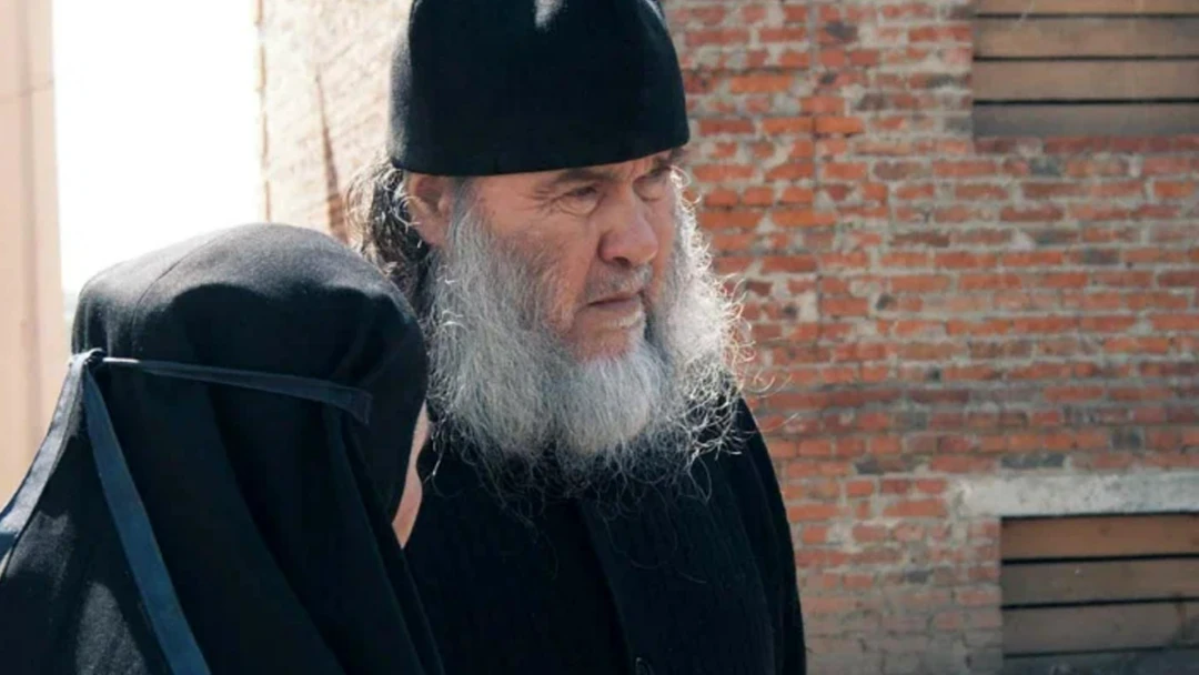 Фильм Батюшка Ипполит