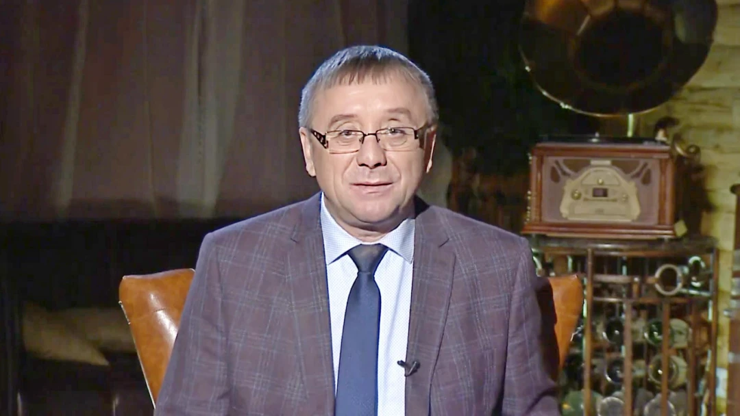 Передача У камина