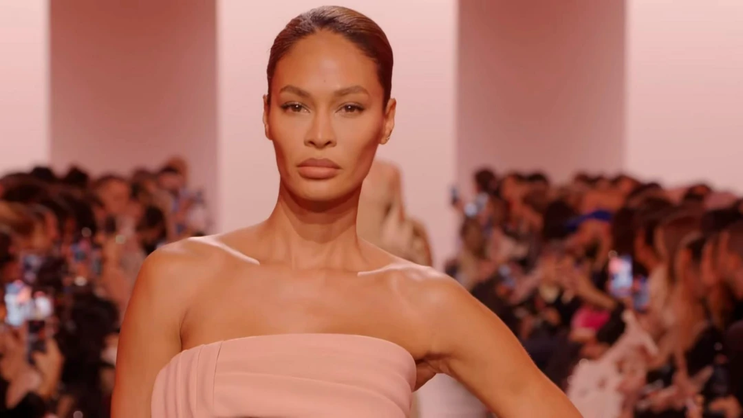 Передача Paris Haute Couture