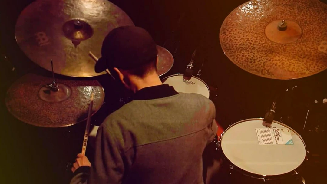 Передача Richard Spaven Trio feat. Cleveland Watkiss