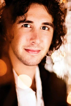 Josh Groban with Tony Bennett Christmas Time Is Here