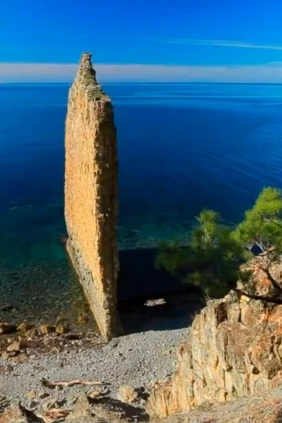 Скала Парус