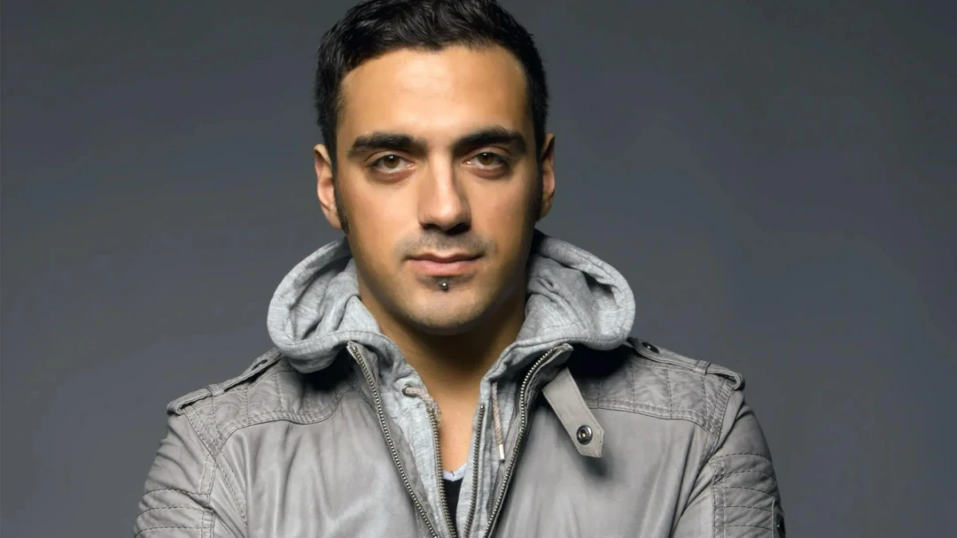 Передача Ummet Ozcan. On the run
