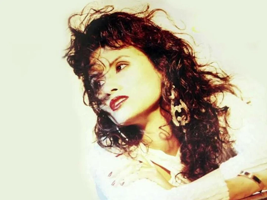 Передача Gina T. In My Fantasy