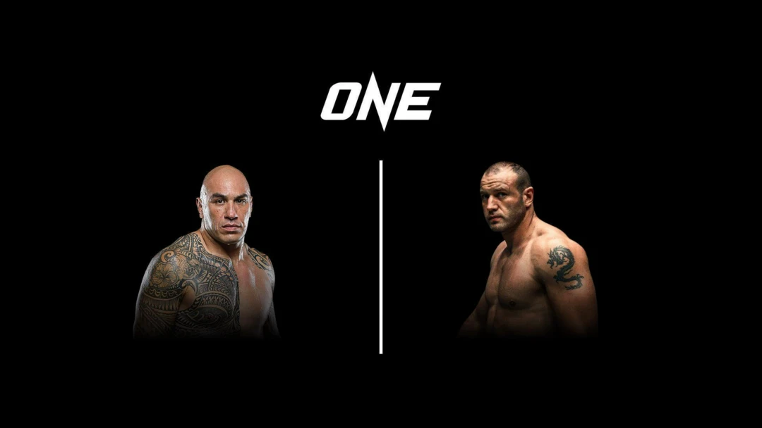 Передача Это total combat! Дебют бойца UFC Вера vs Субора. One championship