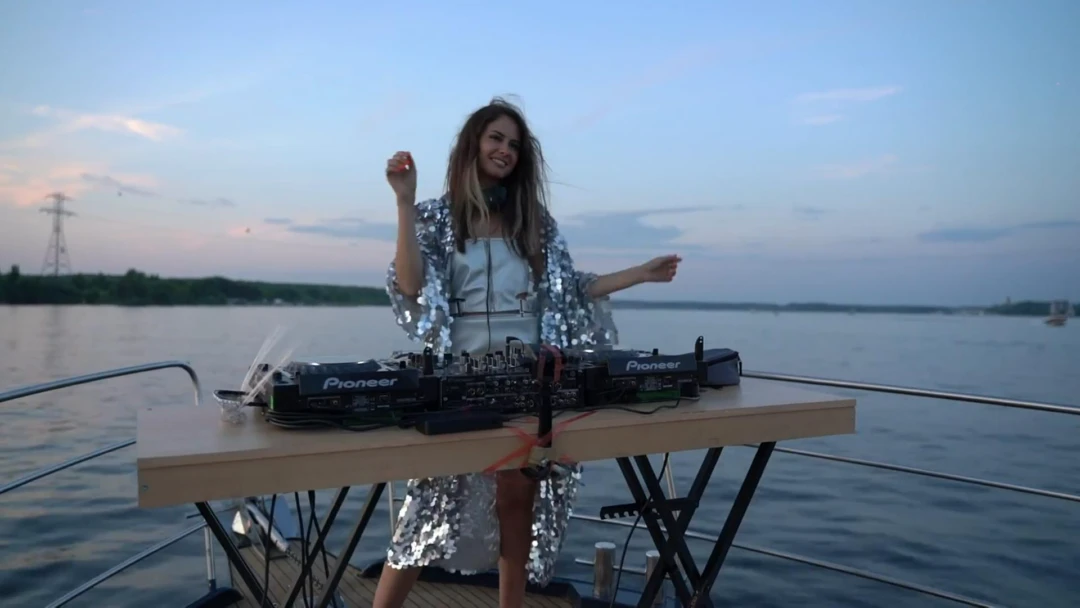 Передача Amelisa. Boat Session (Melodic techno Progressive house) Dj Set