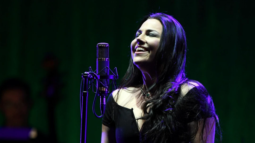 Передача Evanescence - Synthesis Live