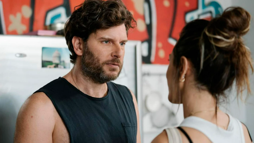 Сериал Немного за 30