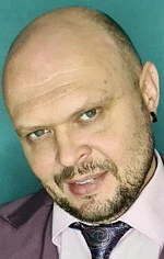 Денис Доронин