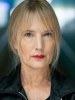 Никола Райт