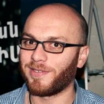Вартан Акопян