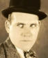 Том Дуган