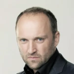 Александр Кобзарь