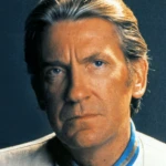 Дэвид Уорнер