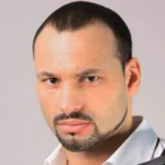 Роман Морозов