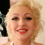 Анна Аршава