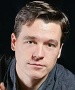 Дмитрий Абазовик