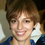 Нелли Уварова