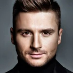 Сергей Лазарев