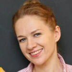 Мария Сурова