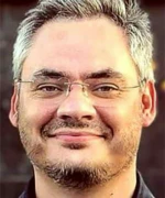 Дмитрий Суханов