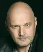 Дмитрий Артаев