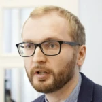 Николай Ларионов