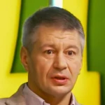 Максим Уханов