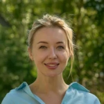 Полина Власенко