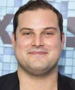 Макс Адлер