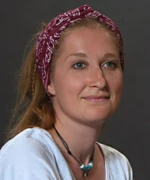 Елена Костюченко