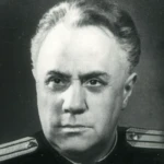 Михаил Жаров