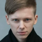 Артем Маркарьян