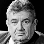 Евгений Весник