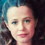 Марина Неёлова