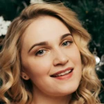 Анжелика Фролова