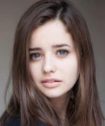 Холли Эрл