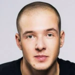 Артём Сучков