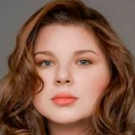 Юлия Серина